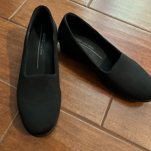 ECCO Soft Loafers - EUC - Picture 5 of 6